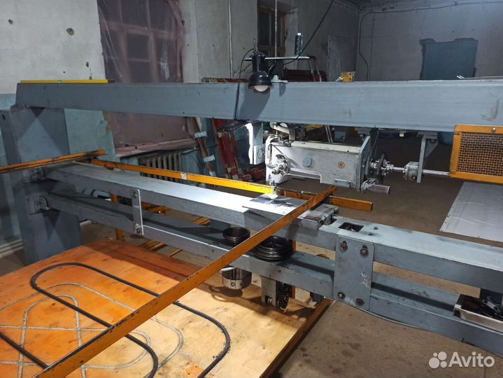 Одноигольная стегальная машина на базе пшм-3823