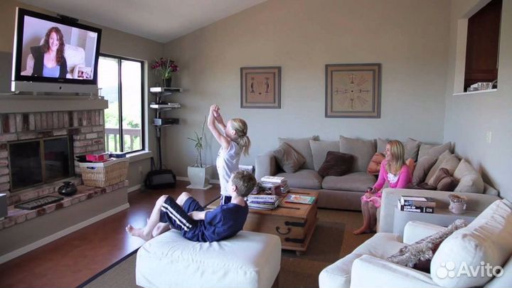 Skype вебкамера Logitech TV HD для телевизора