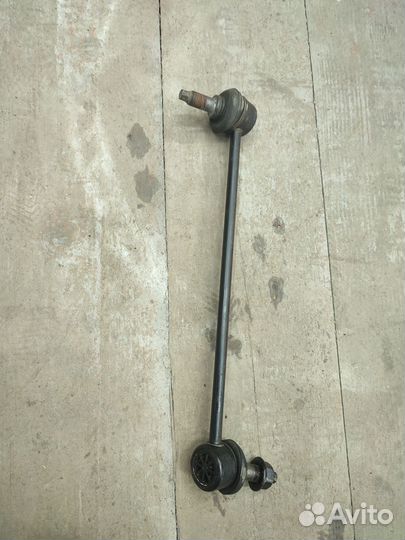 Стойка стабилизатора Hyundai Solaris 2 Kia Rio 4