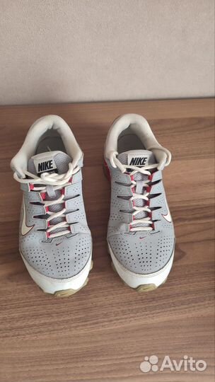 Кроссовки nike