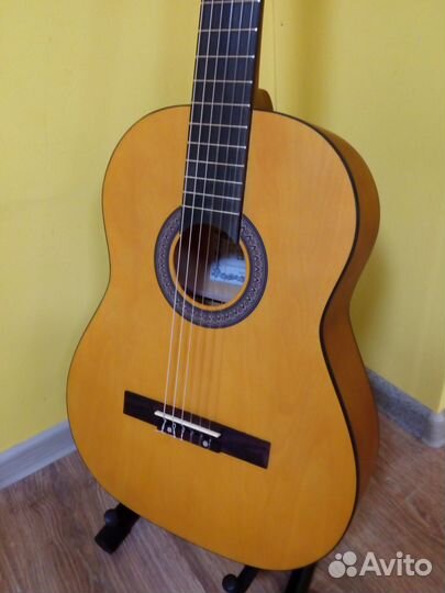 Гитара классическая