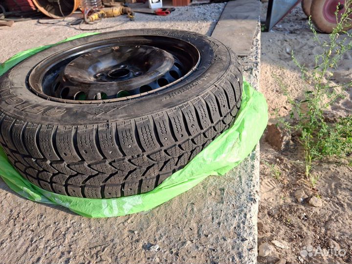 Tigar Sigura Stud 185/65 R15