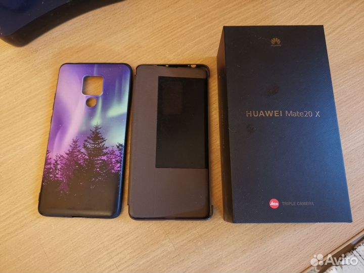 Телефон Huawei mate 20x
