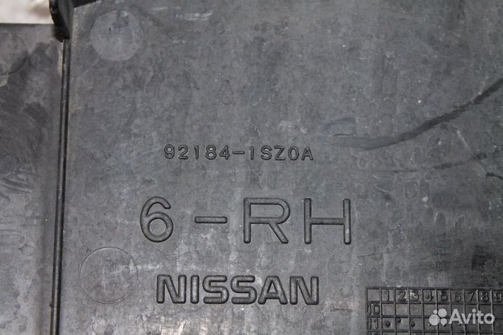 Дефлектор радиатора правый Nissan Murano Z51