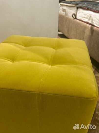 Пуфик в прихожую