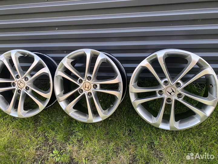 Продам диски r18