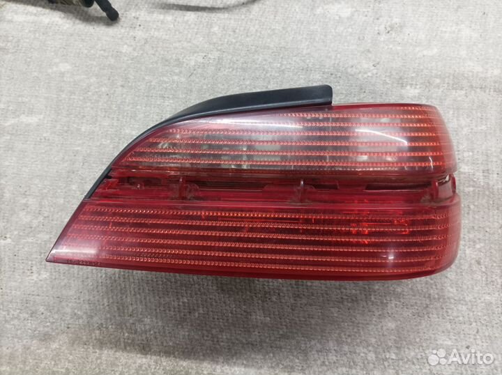 Фонарь правый Peugeot 406 рестайлинг аналог
