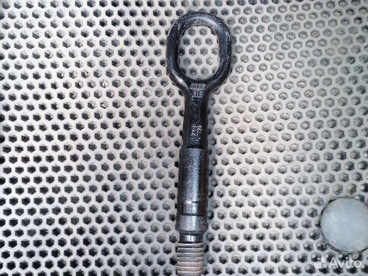 Буксировочный крюк ауди а5