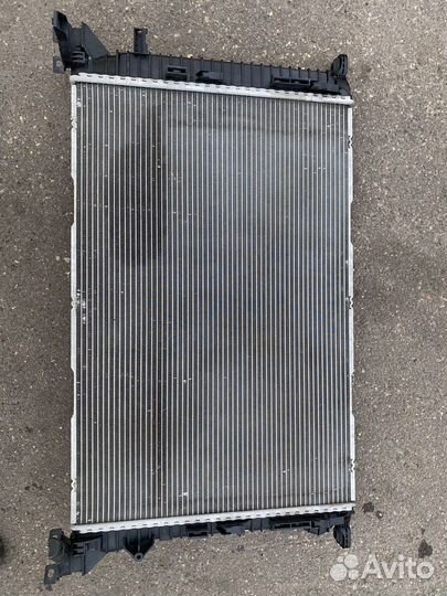 Радиатор охлаждения Audi A4 B8 8K5 8K2 8K0121251T