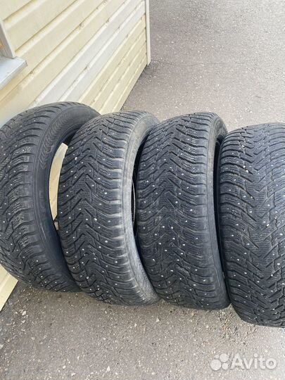 Nokian Tyres Hakkapeliitta 8 SUV 235/55 R20