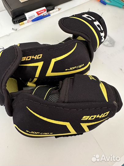 Налокотники хоккейные ccm jr s