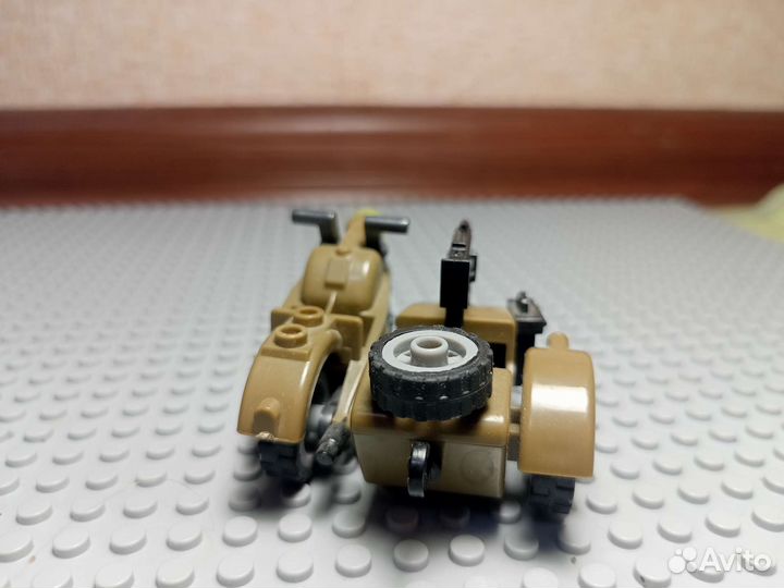 Лего мотоциклы три штуки обычных две с люлькой