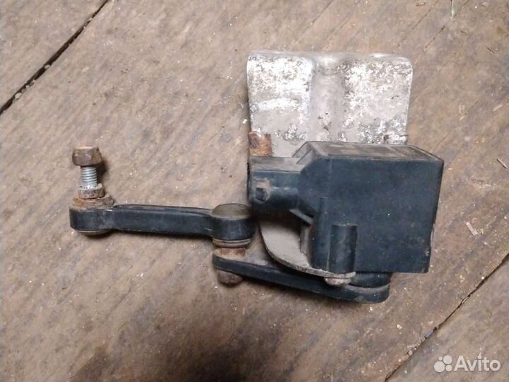 Датчик дорожного просвета Audi A6 C5