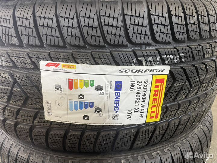 Pirelli Scorpion Winter 275/40 R21 и 305/35 R21