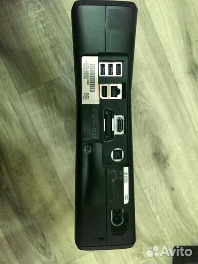 Xbox 360 Slim Kinect 250 gb