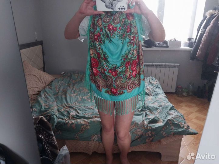 Платок с цветами