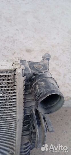 Радиатор охлаждения Renault Arkana diesel