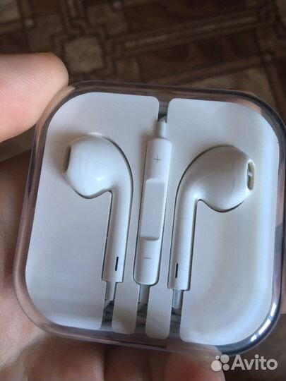 Наушники earpods