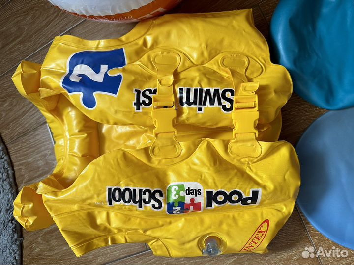 Детский надувной жилет/мяч/ шапочки для бассейна