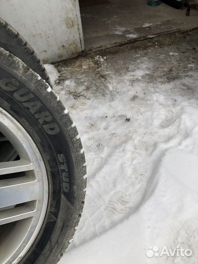 Yokohama Ice Guard Stud IG55 205/55 R16 94T