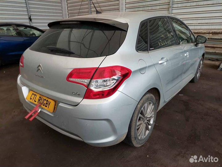 Разбираю Citroen C4 B7