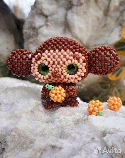 Чебурашка из бисера амигуруми