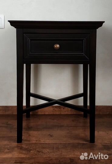 Прикроватная тумба