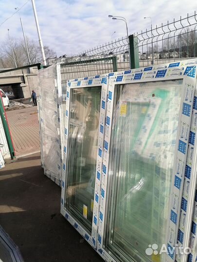 Окна 120х120 готовые пластиковые