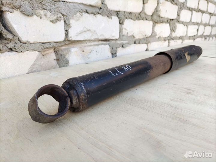 Амортизатор газовый задний Toyota Land Cruiser 80