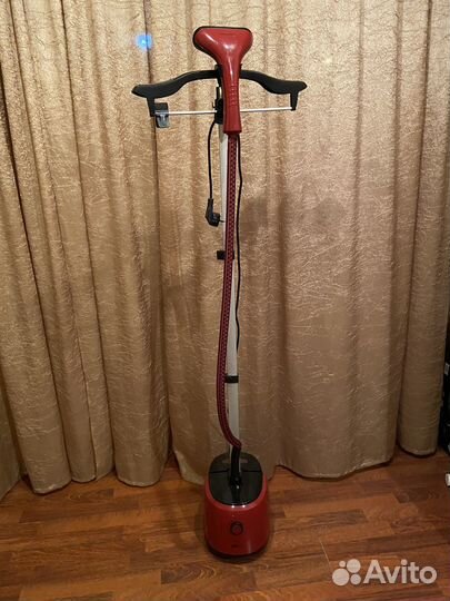 Отпариватель для одежды вертикальный