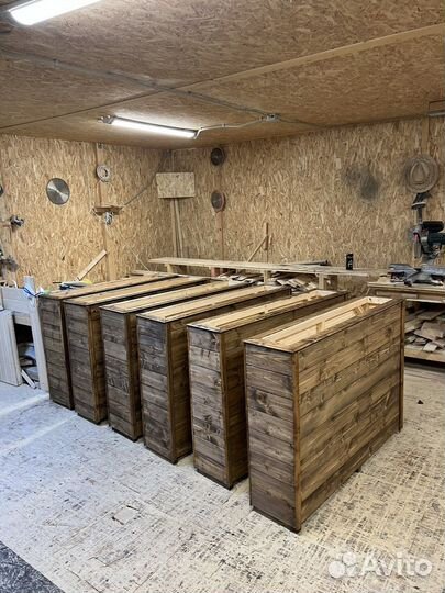 Деревянные уличные кашпо