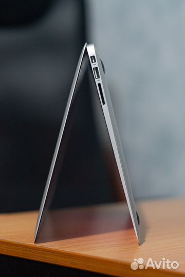 Apple MacBook Air 13 2015 8/256gb