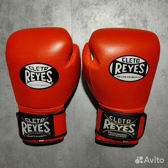 Боксерские перчатки Cleto Reyes Red кожаные