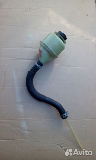 Бачок Гур Ниссан