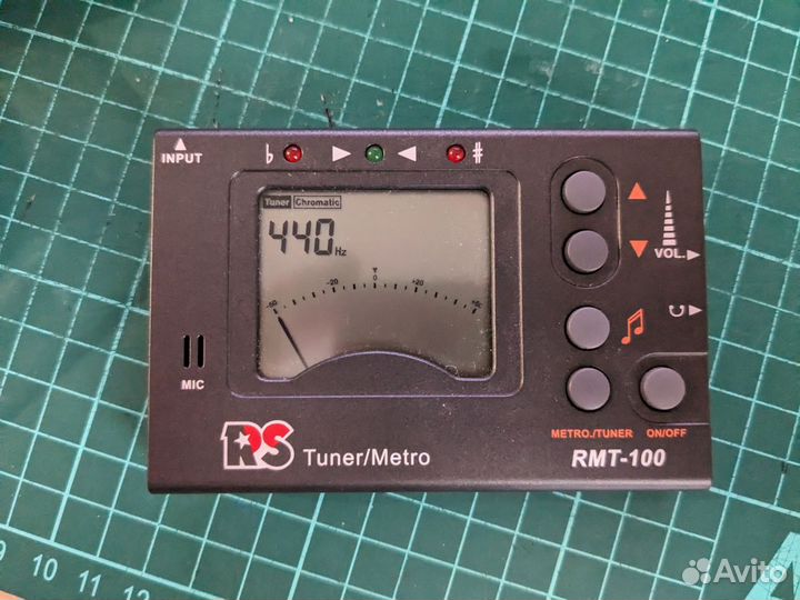 Метроном - гитарный тюнер RMT-100