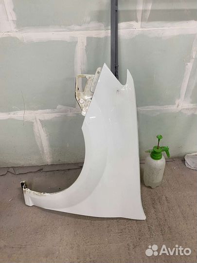 Двери на Volkswagen Polo. Крыло LADA Largus