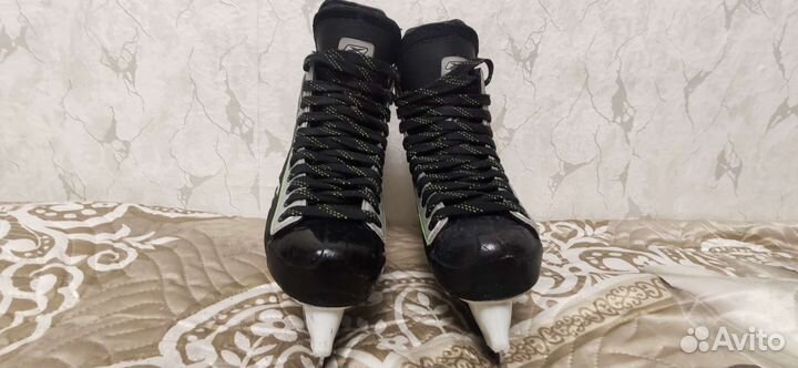 Хоккейные коньки Bauer, CCM, Graf