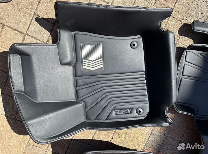 Оригинальные новые 3D коврики для Geely Monjaro