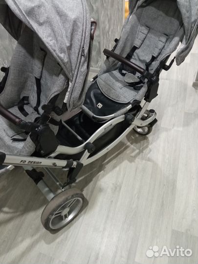 Коляска для двойни или погодок