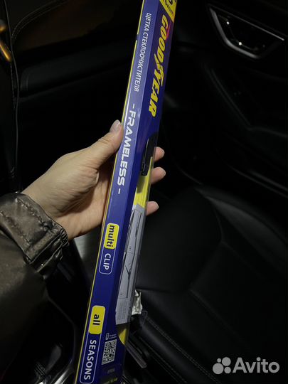 Щетка стеклоочистителя