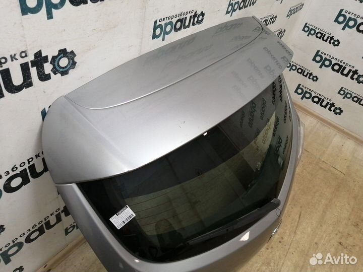 Крышка багажника BBY1-6202X Mazda 3 BL