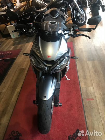 Triumph Street Triple RS, 2022
