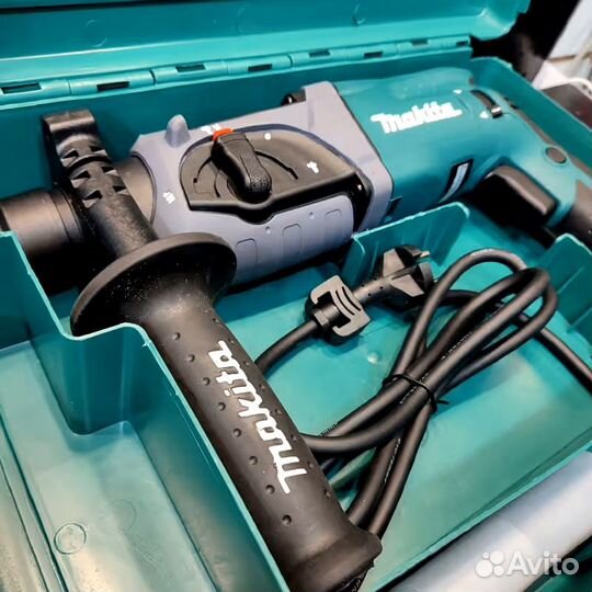 Перфоратор makita