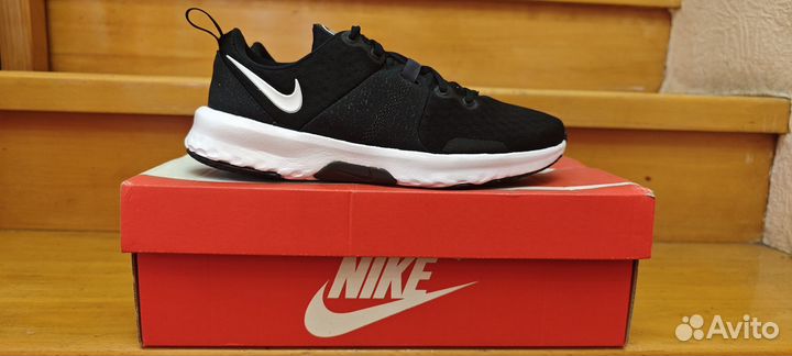 Кроссовки Nike 36, 36.5 и 37 размер оригинал