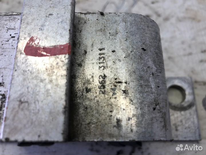 Подушка двигателя renault logan 1 верхняя правая