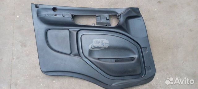 Панель обшивка двери левая hino 500