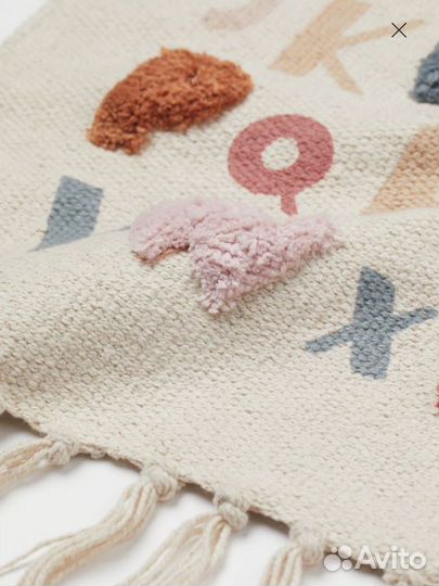 Новое настенное украшение в детскую H&M