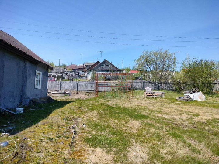 Дом 50,3 м² на участке 13,7 сот.