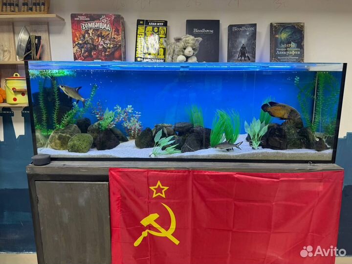 Аквариум с тумбой 500 литров