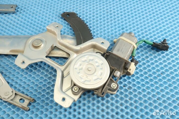 Стеклоподъемник передний правый Daewoo Matiz